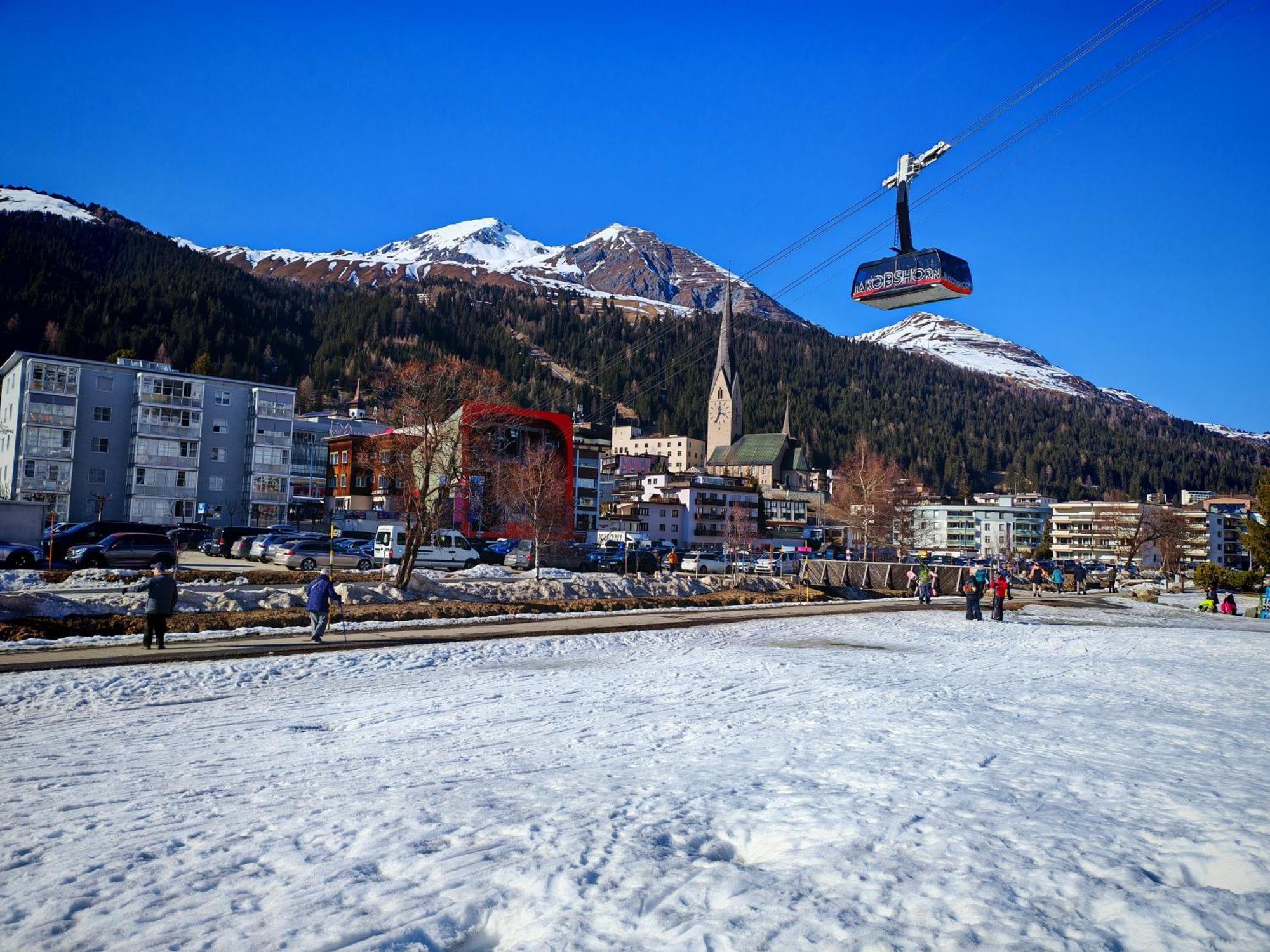 4 115m2 Gartenwohnung An Der Jakobshorn Talstation Neben Wander- Und Mountainbikeparadise